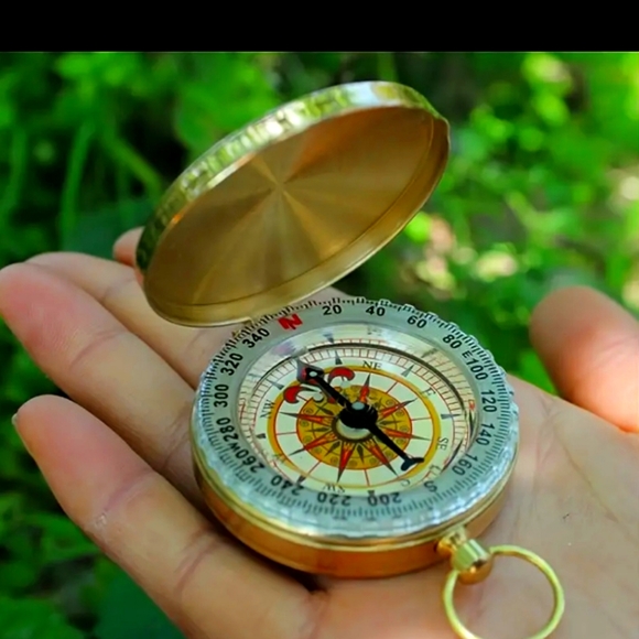 G50 style Copper Pocket Flip Compass - Multifunctional Outdoor… - Picture 2 of 3